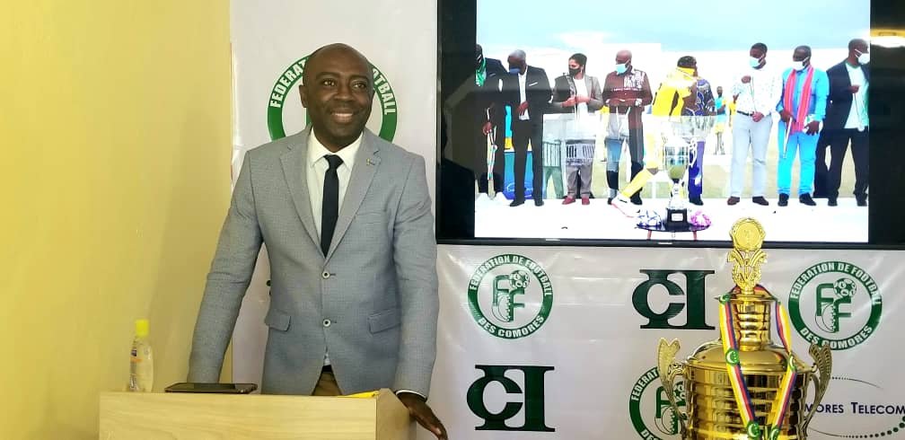 Fédération de Football des Comores : Macron, le nouvel équipementier du Cœlacanthes