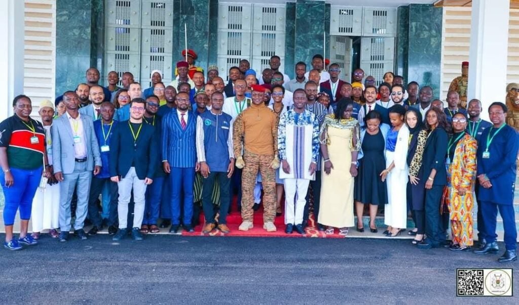 Journée internationale de la jeunesse : 15 mille jeunes mobilisés au palais de sport d’Ouagadougou